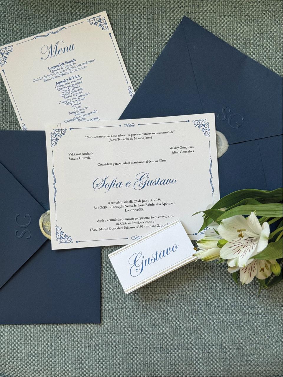 Suíte de papelaria de casamento em azul